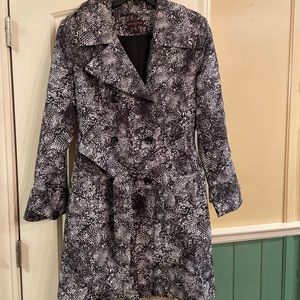 Womens Dana Buchman Snake Print Rain/Trench coat  Size 1X